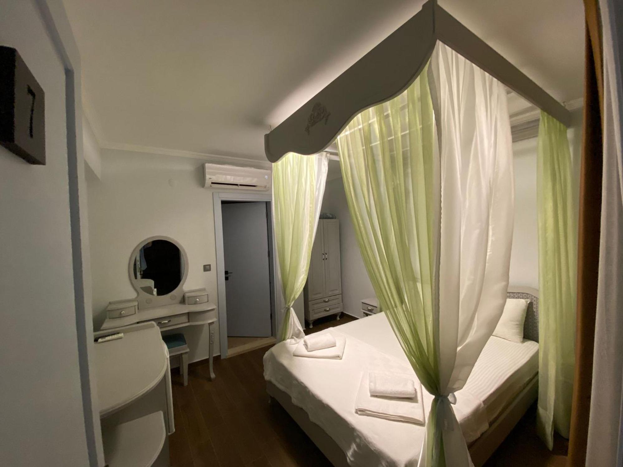 Mara Koeyici Bed & Breakfast Çeşme Luaran gambar